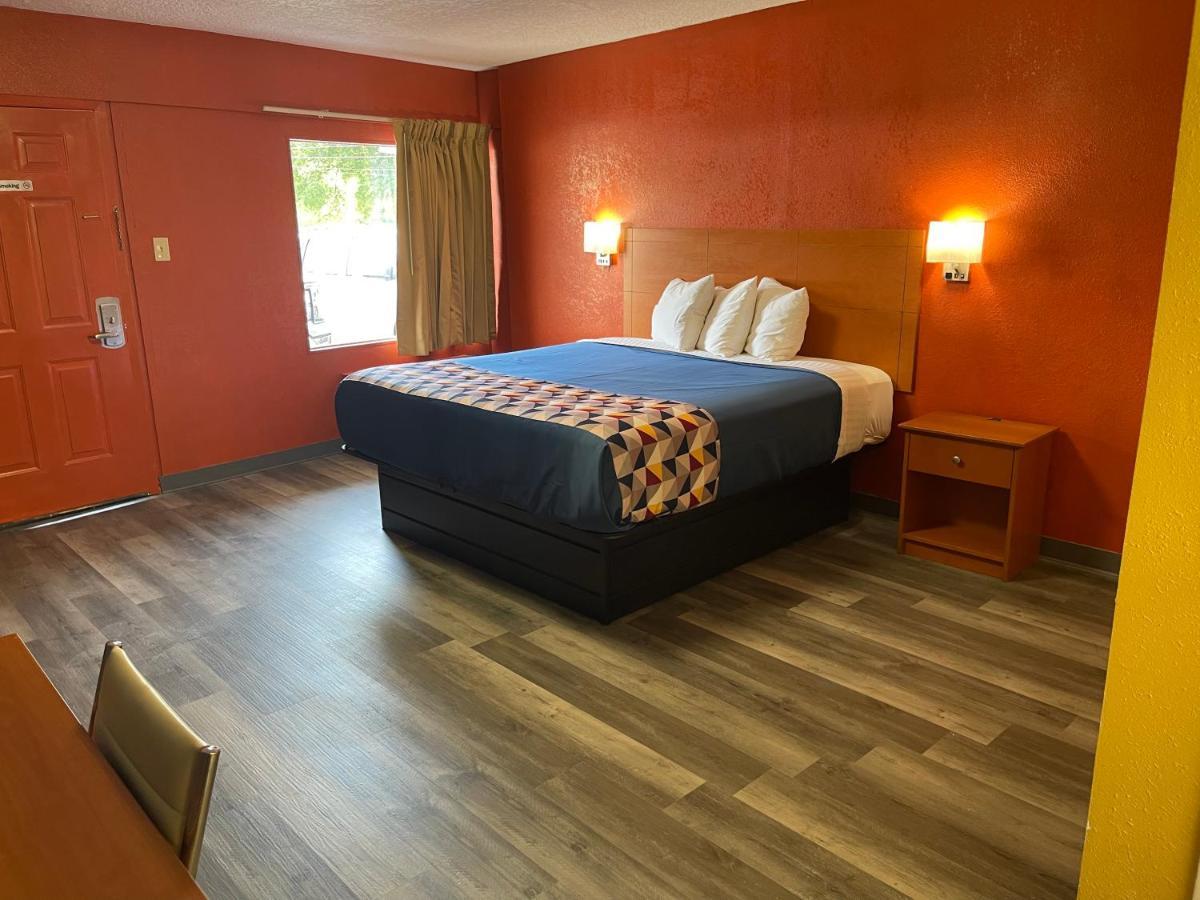 Economy Inn Hot Springs Eksteriør bilde